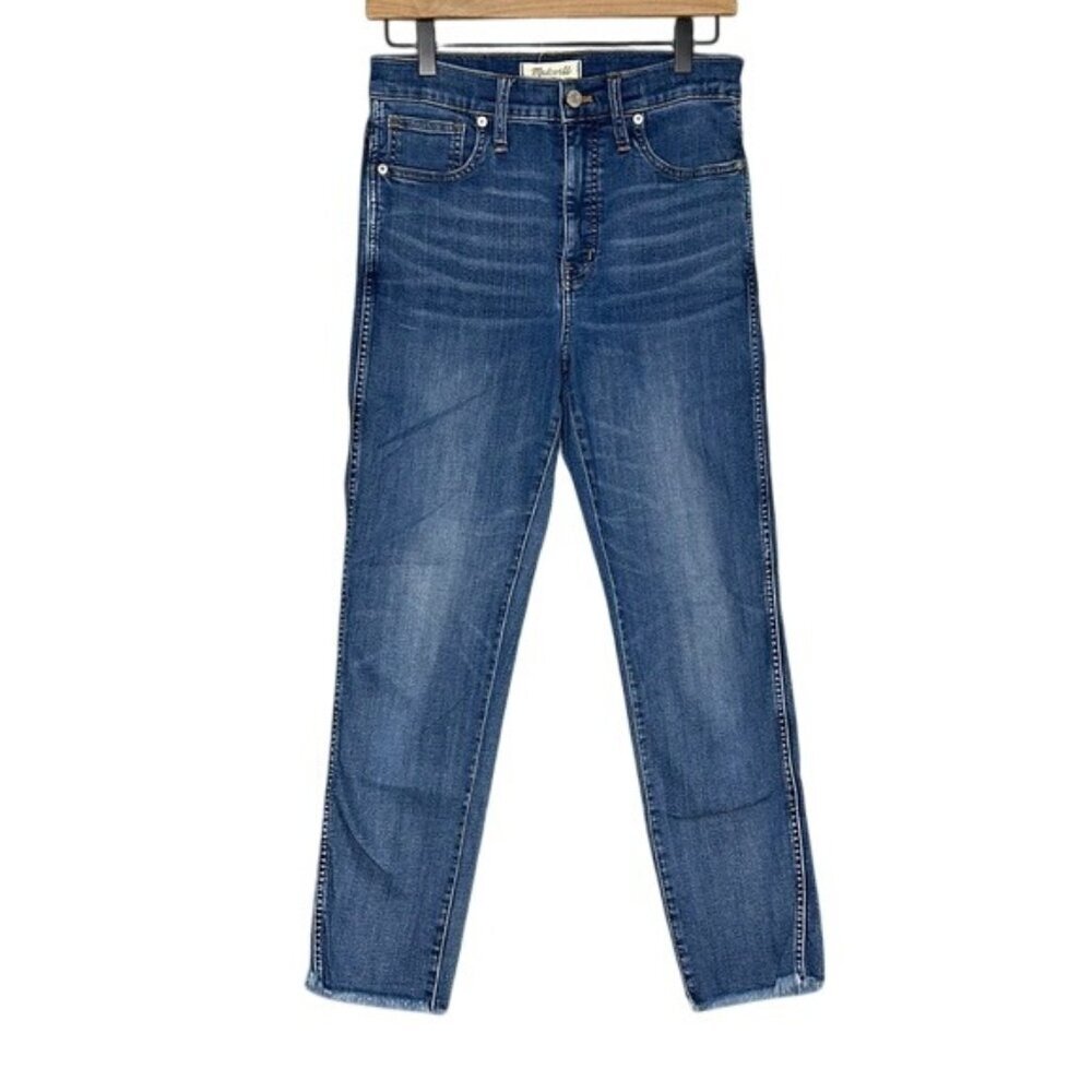 Madewell Jeans Stovepipe Style Size 26 Frayed Hems Blue